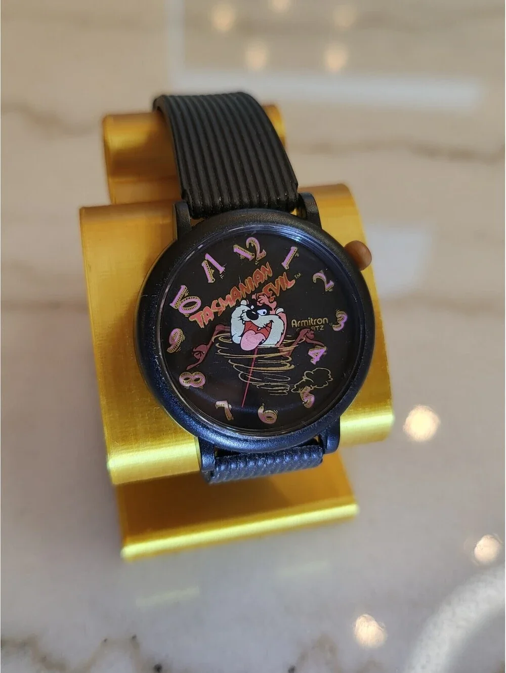 Vtg 1994 Armitron Watch Warner Bros Taz Tazmanian Devil Running NEW battery EUC